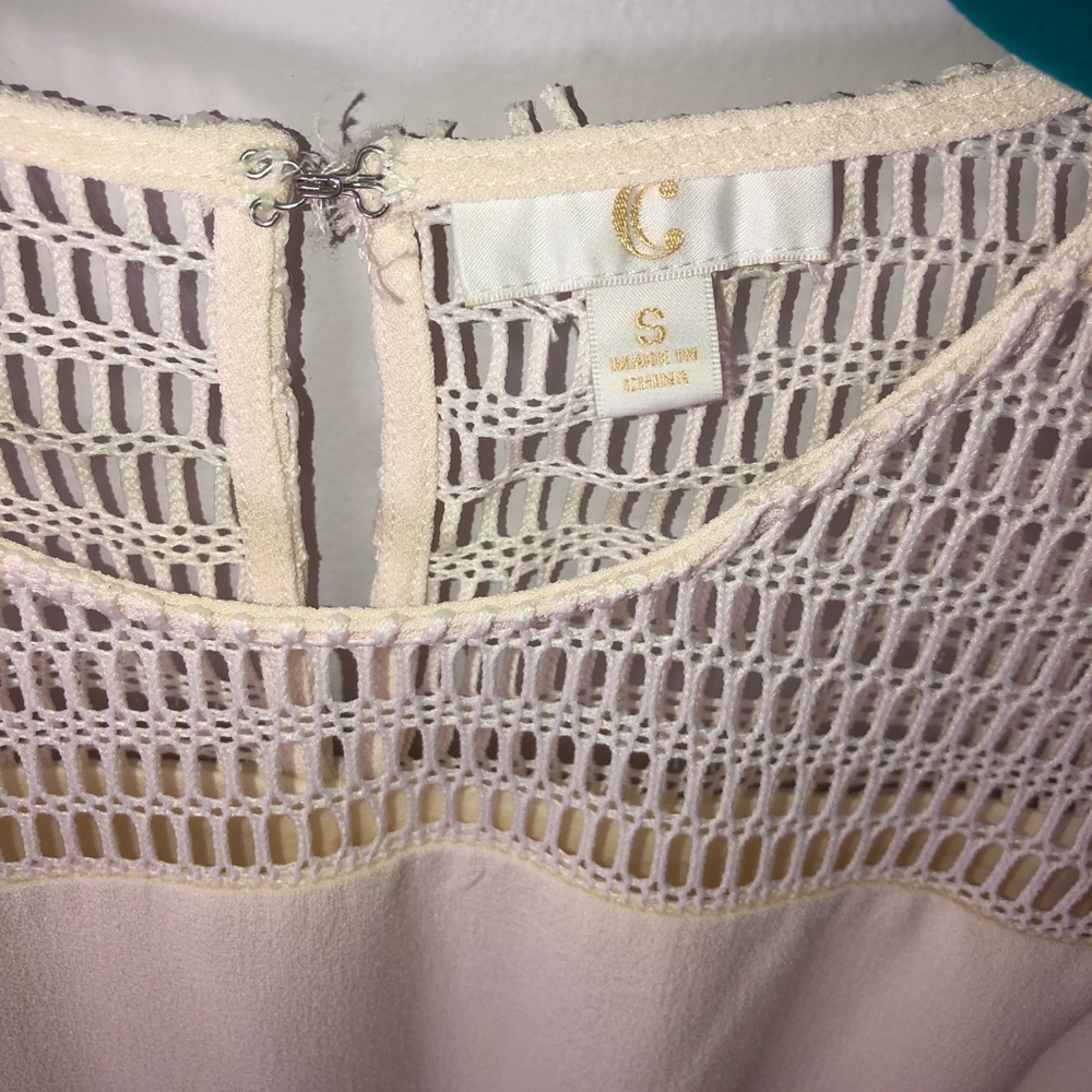 CC WHITE DRESS - Picture 3 of 3